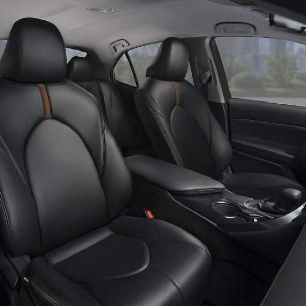 Chai xịt chăm sóc da, vệ sinh nội thất ô tô, taplo, tapi 3M Leather & Vinyl Restorer 39040LT 400ml