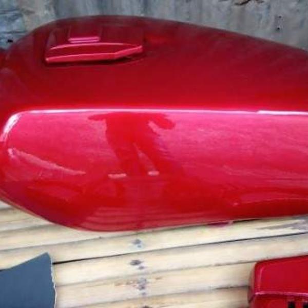 Chai xịt sơn phủ bóng bóng trong suốt Samurai K1K 300ml