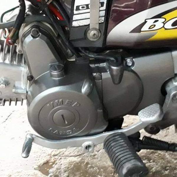 Chai xịt sơn Samurai Y137 màu xám bạc 400ml