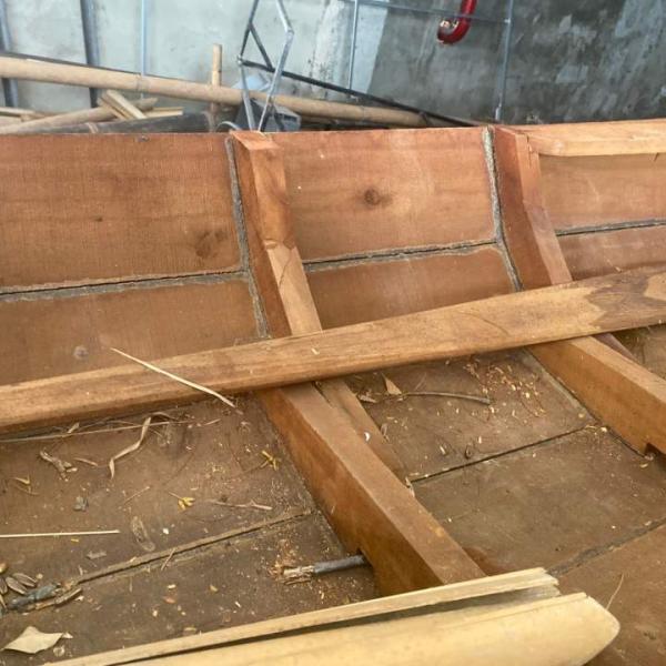 Dầu chai Thuyền Buồm trám ghe xuồng, ốc vít mái tôn chống thấm chống dột 500g